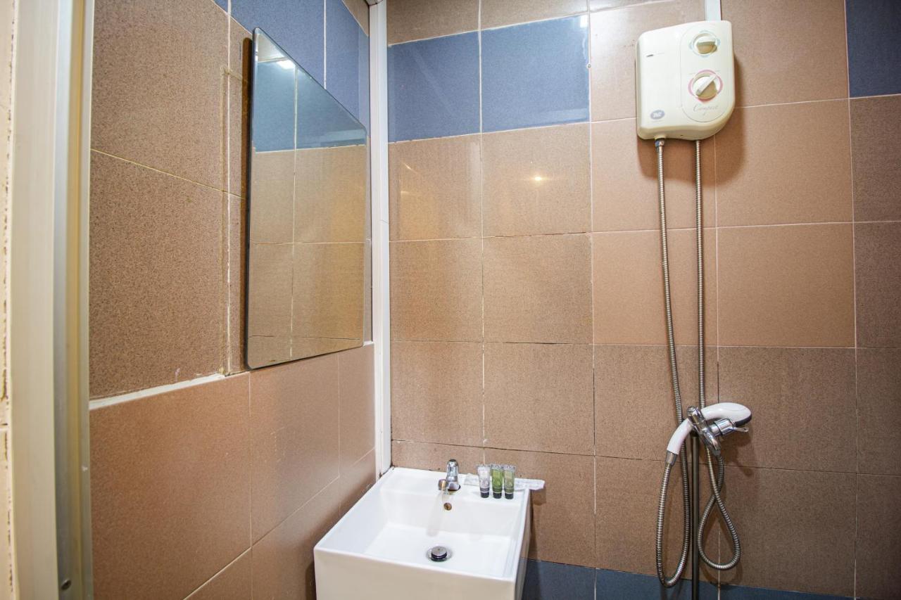Q Loft Hotels@Geylang Singapore Exterior photo